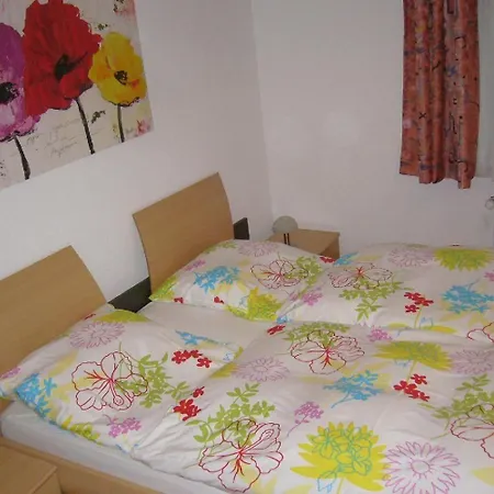 Moin-moin Διαμέρισμα *